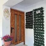 Piece Of Heaven Apartman *