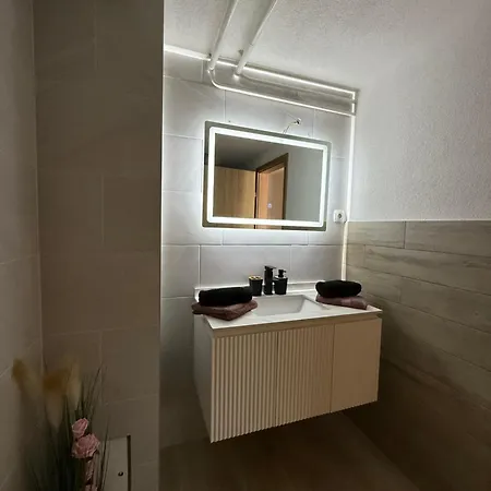 Piece Of Heaven Apartment